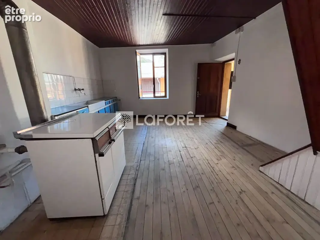 Maison 3 pièces à vendre à Esserts Blay - Calme et potentiel - photo 6