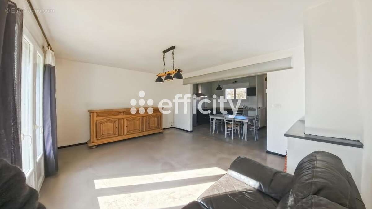 Maison à VILLENEUVE-SUR-LOT