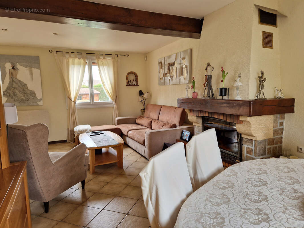 Maison à MAGNANVILLE