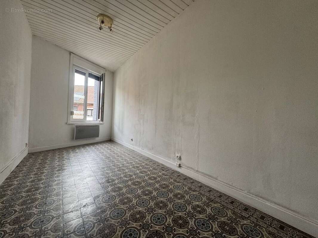 Maison 4 chambres , garage 60m² - photo 7