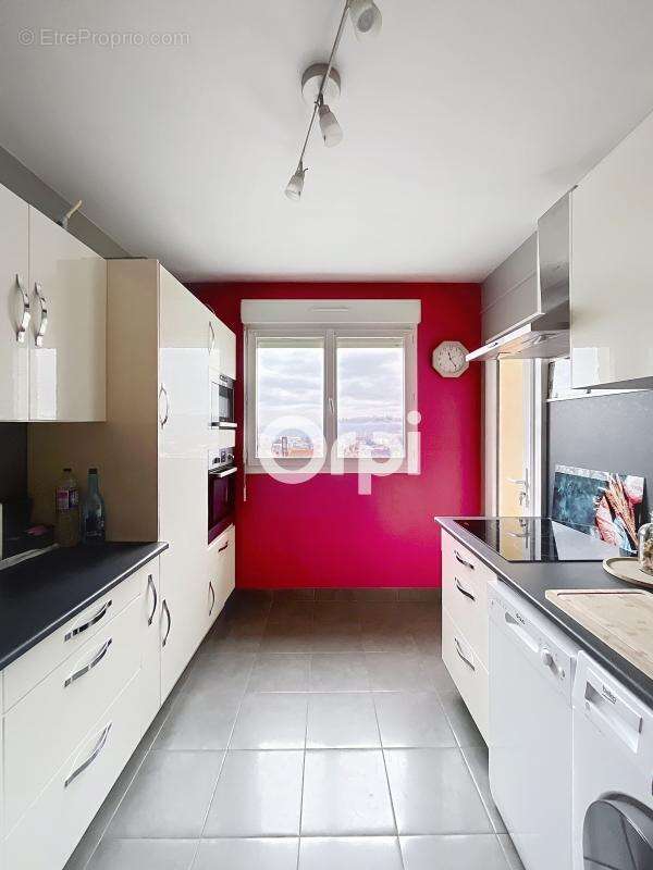Appartement À Vendre - photo 3