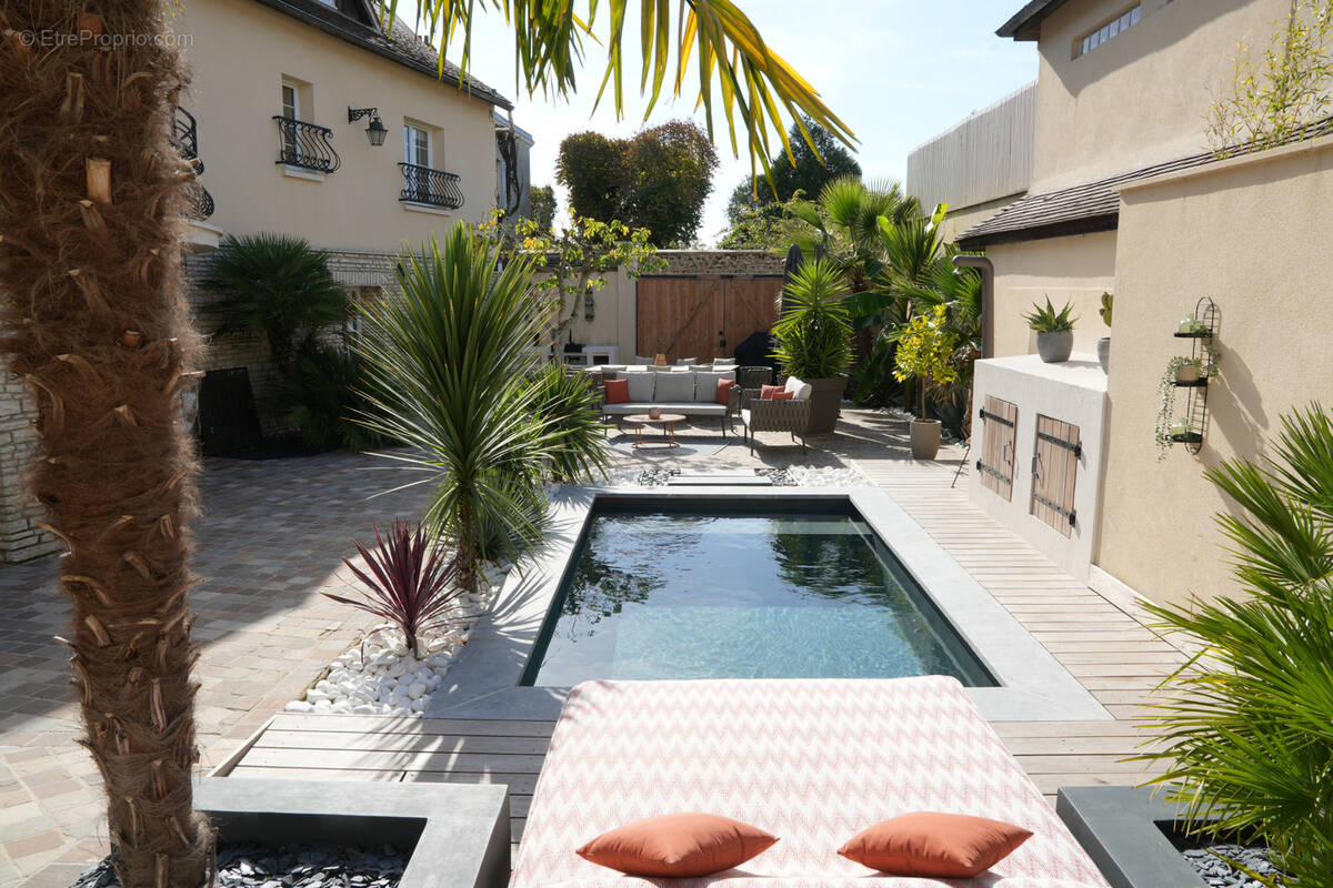 Maison à LES ALLUETS-LE-ROI