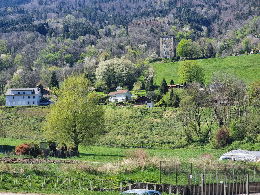 Terrain à ALLEVARD