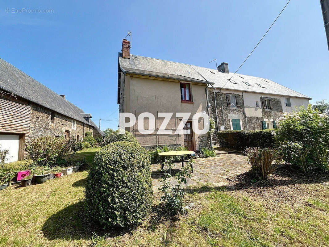NOUVEAU à vendre Propriété comprenant deux maisons à  SAINT-EBREMOND-DE-BONFOSSÉ - photo 3