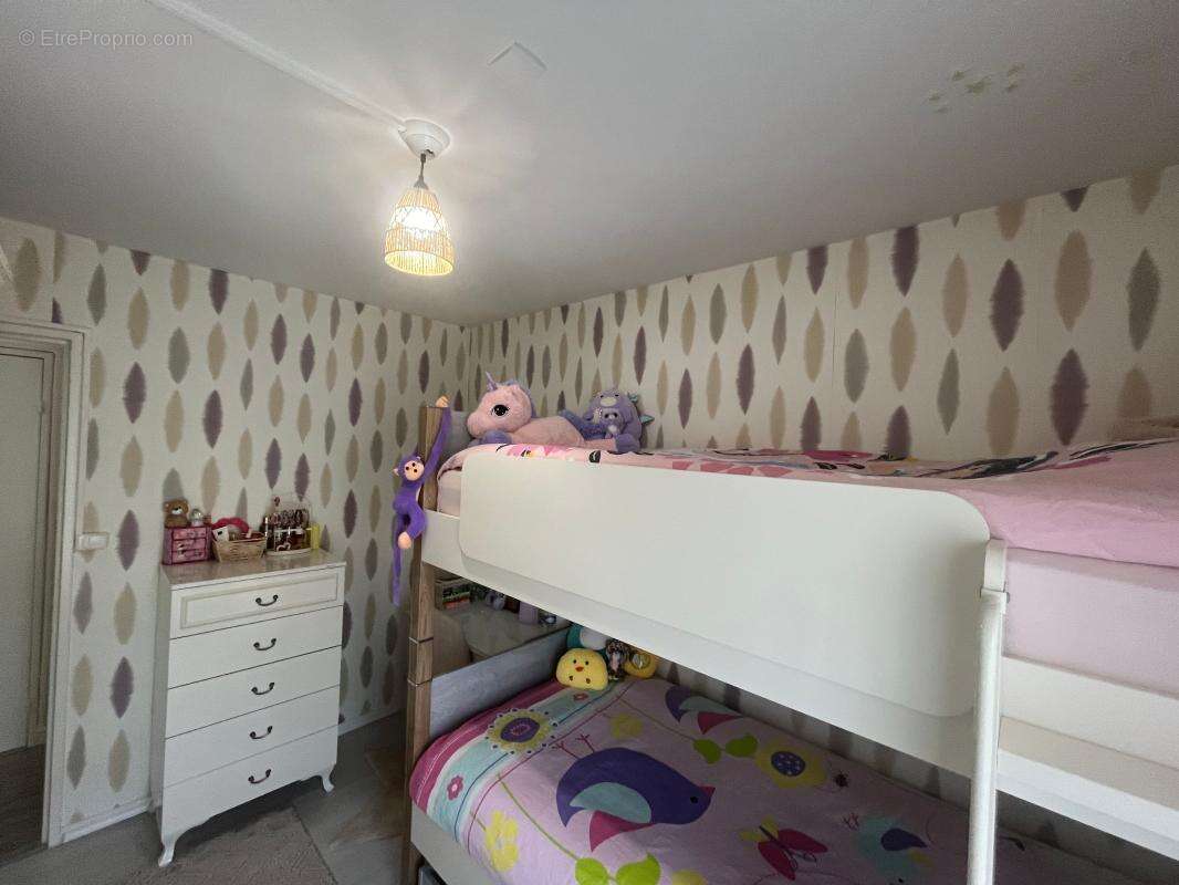 Appartement à LA VERPILLIERE