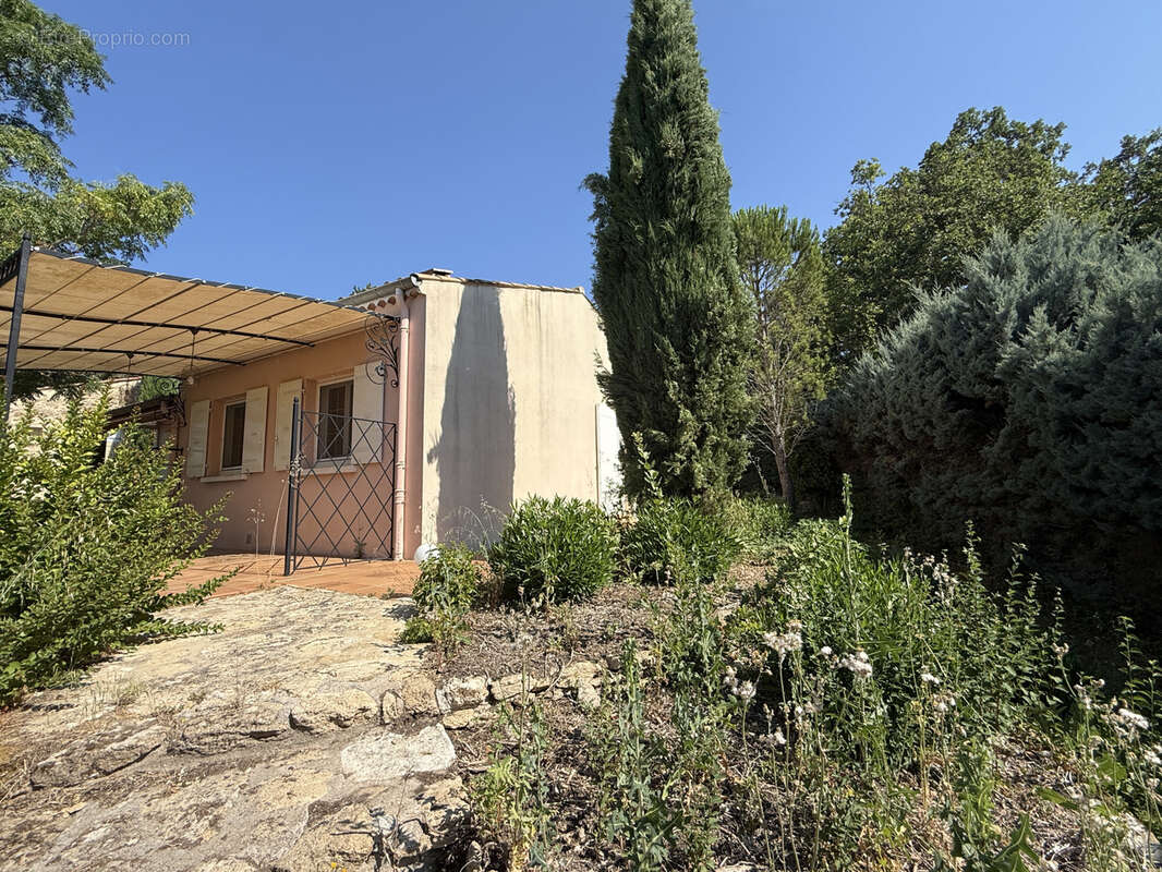 Maison 116 m² à Grignan  - photo 10