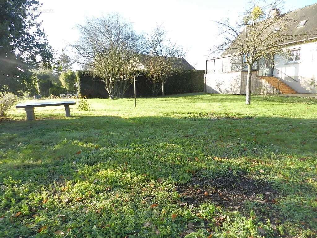 Maison à SAINT-PIERRE-SUR-DIVES