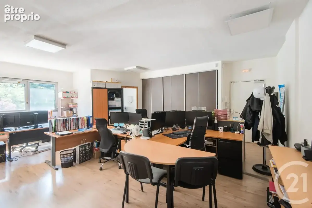 Appartement 3 pièces 79 m² à vendre à Nice (06200) - photo 2