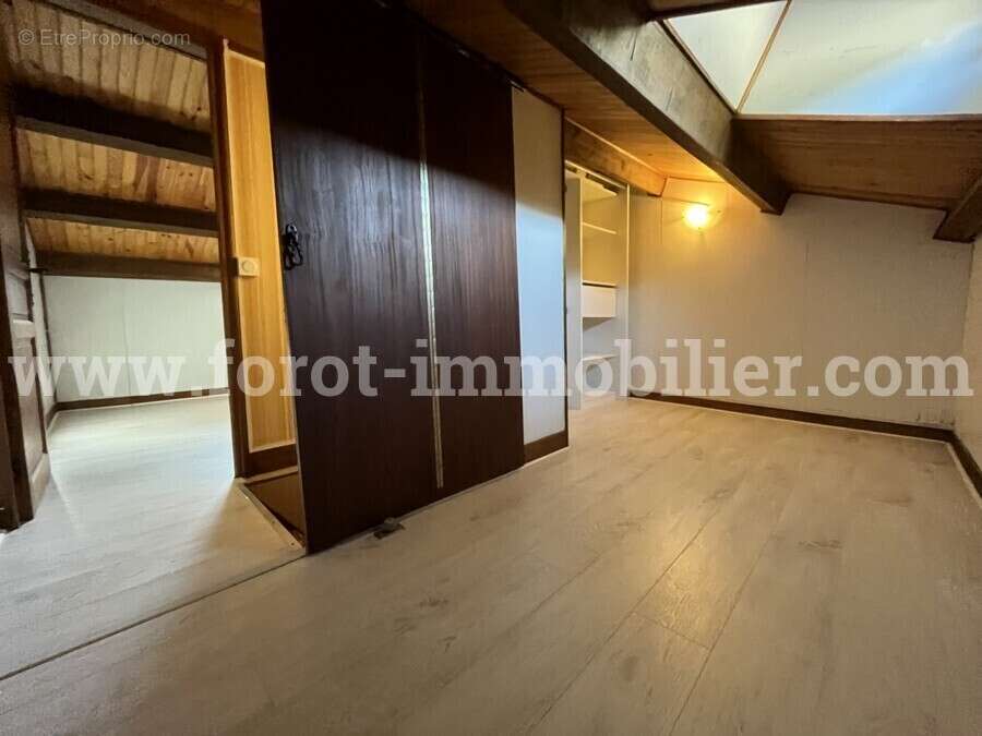 Maison à LE CHEYLARD