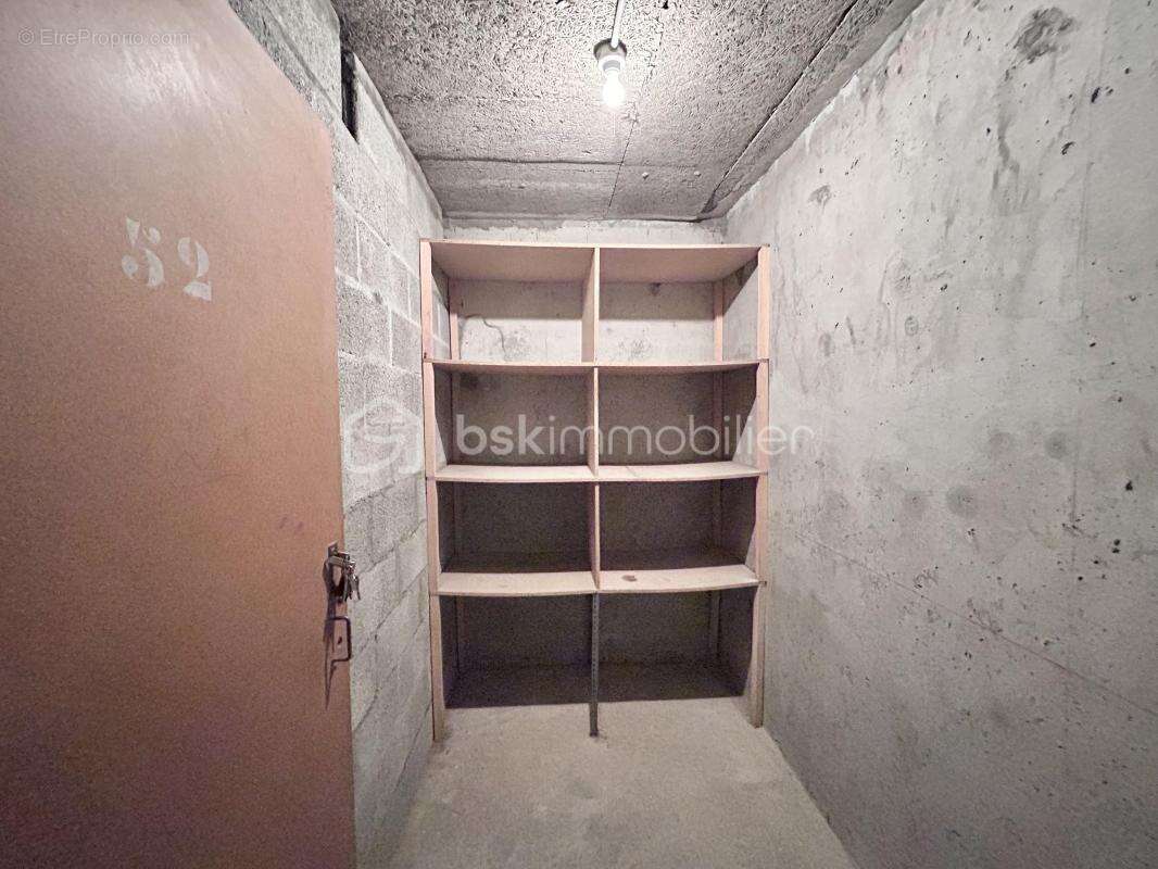 Appartement à COGNIN