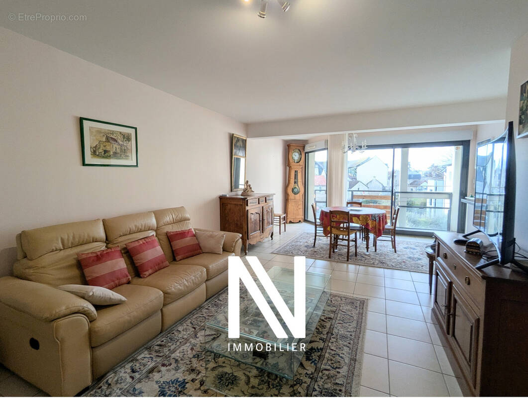 Appartement à DOUVRES-LA-DELIVRANDE