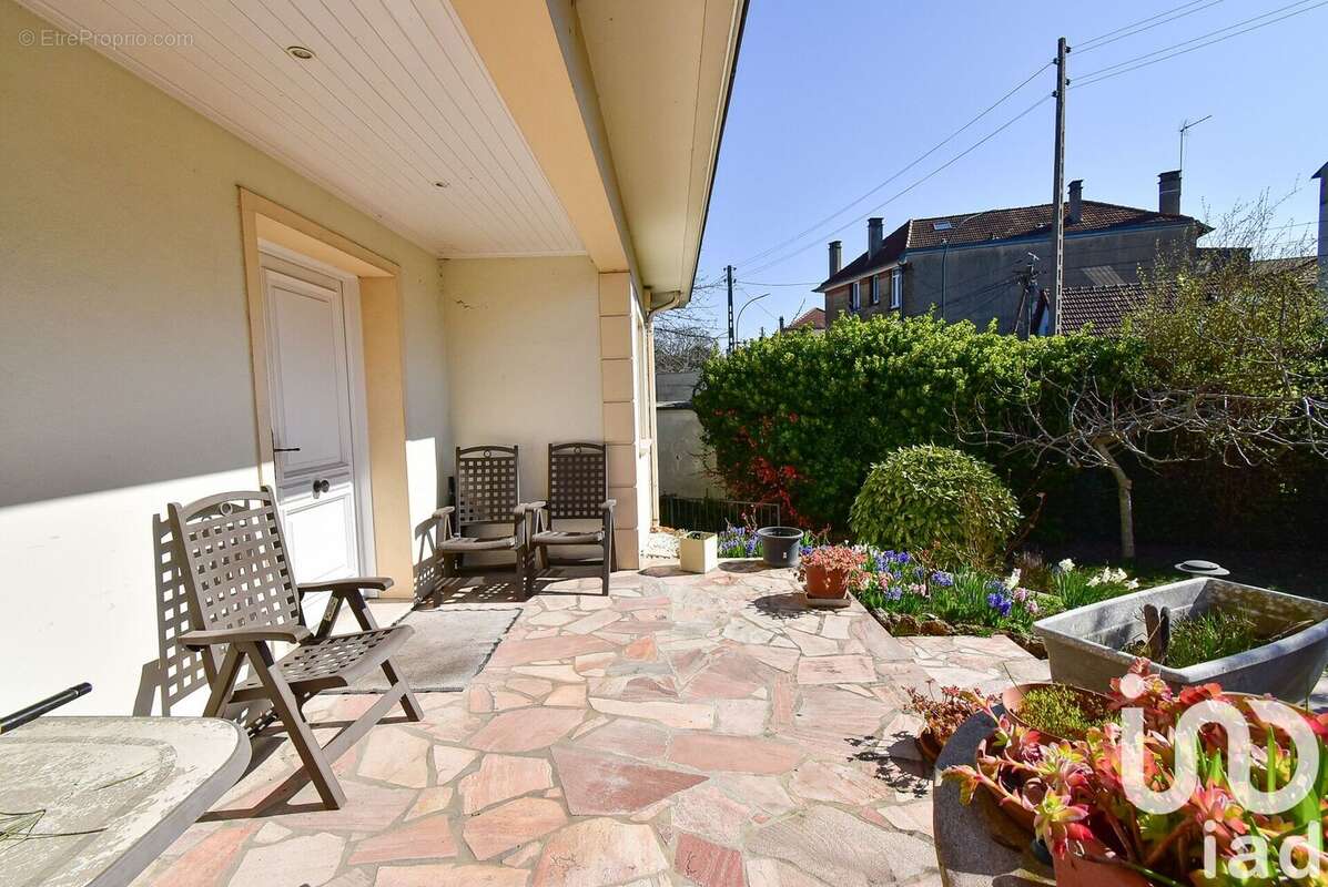 Photo 4 - Maison à LE RAINCY