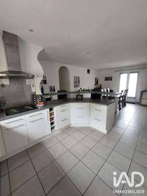 Maison 86 m² à Juillan  - photo 9