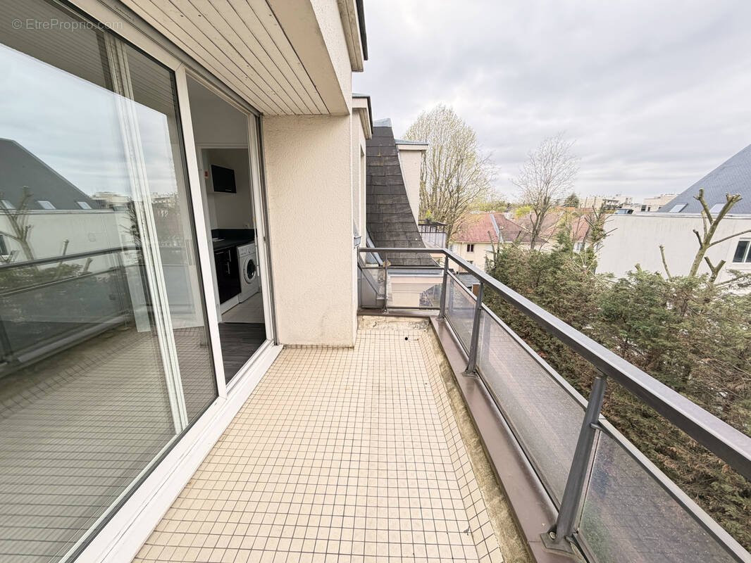 Appartement à SAINT-MAUR-DES-FOSSES