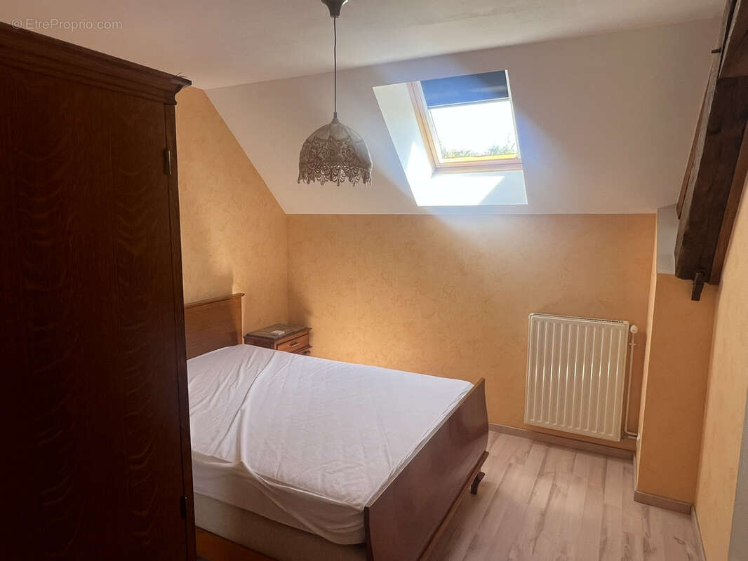 Maison à VENDENESSE-LES-CHAROLLES