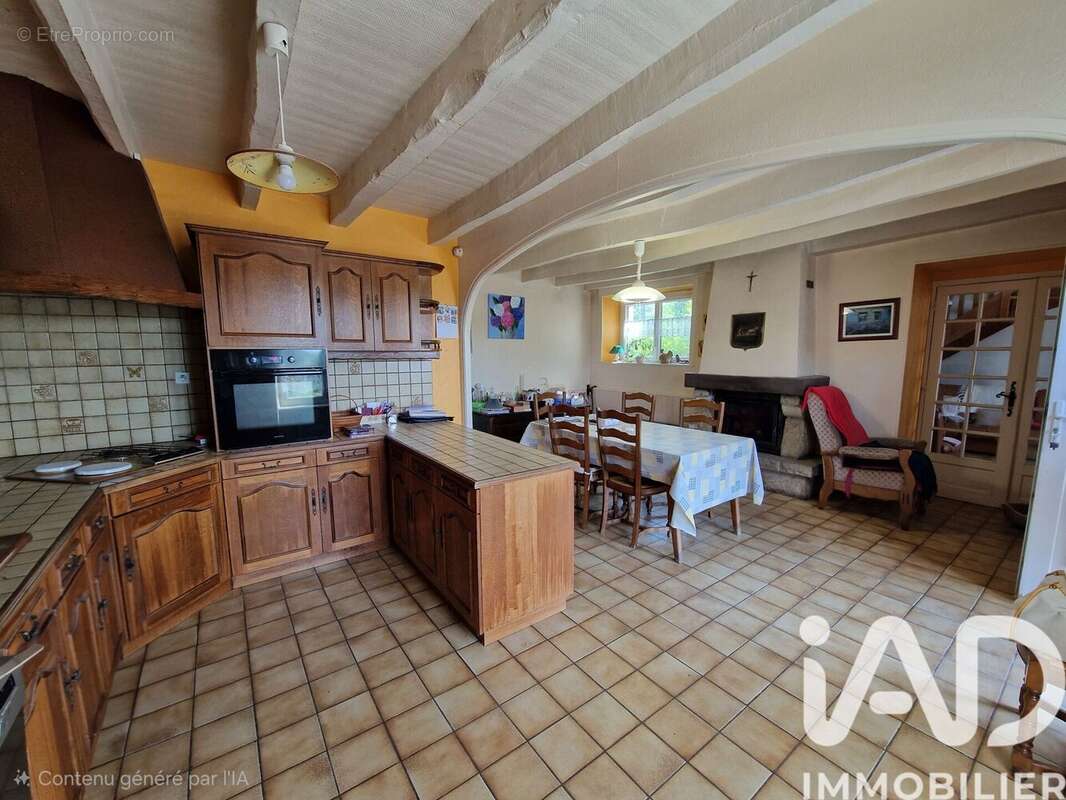 Maison 138 m² à Rouillac  - photo 6