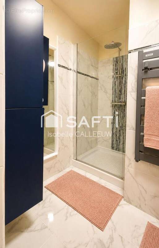 Maison 56 m² à Brossac  - photo 7