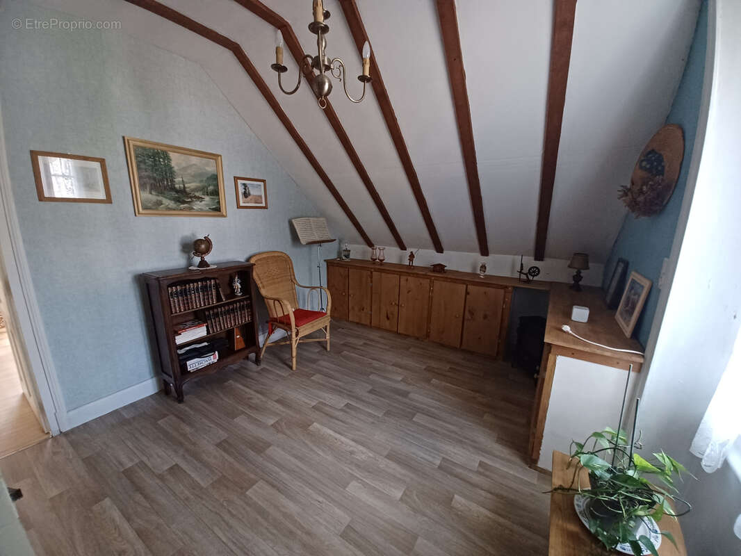 Maison à SAINT-MARTIN-VALMEROUX