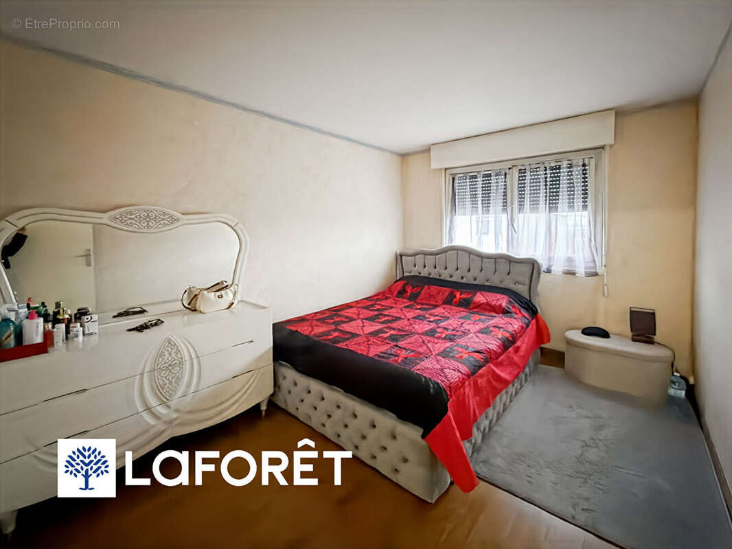 Appartement à GRIGNY