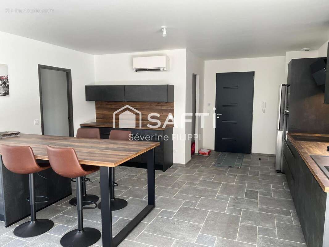 Photo 7 - Maison à LE CANNET-DES-MAURES