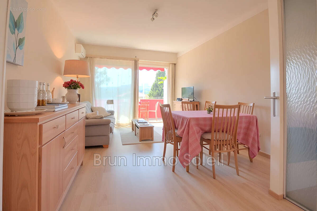 Appartement à CAGNES-SUR-MER