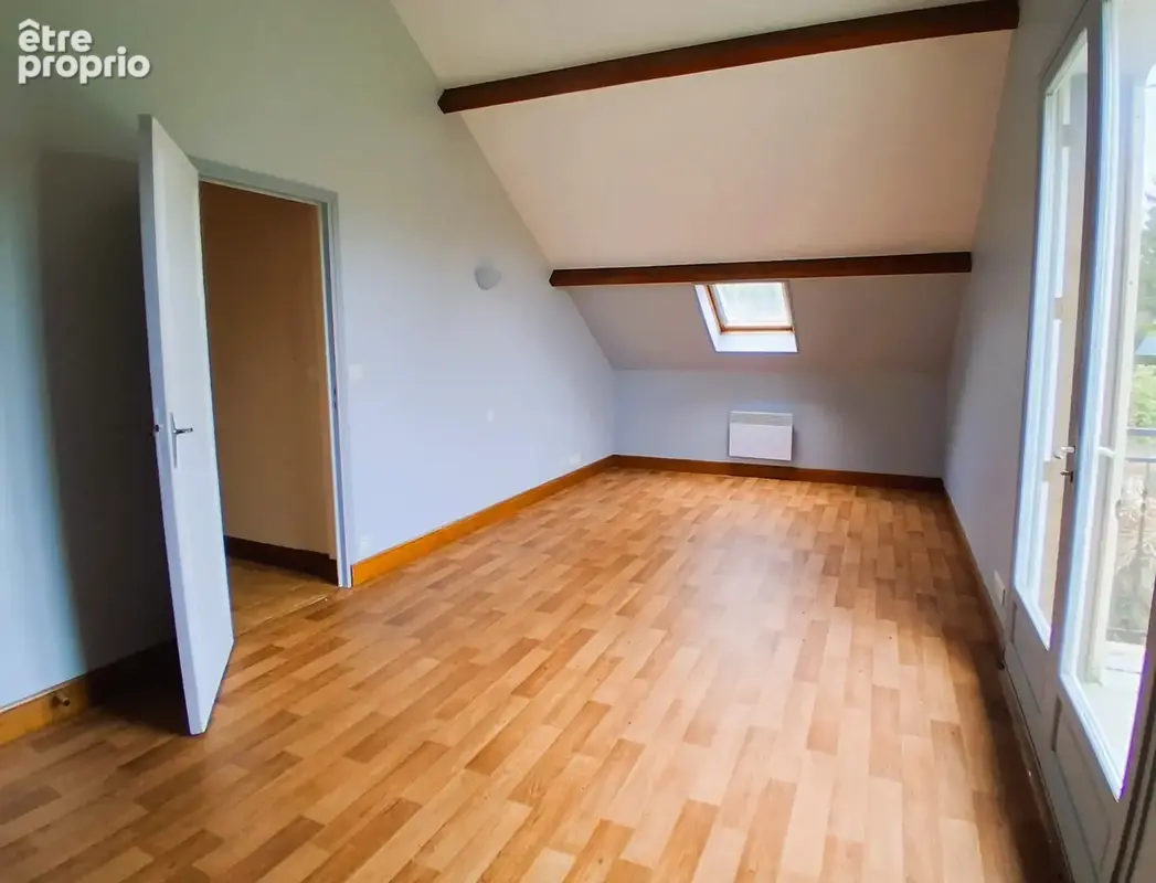 Immeuble de rapport - 5 logements 273m2 habitable + dependances - photo 10