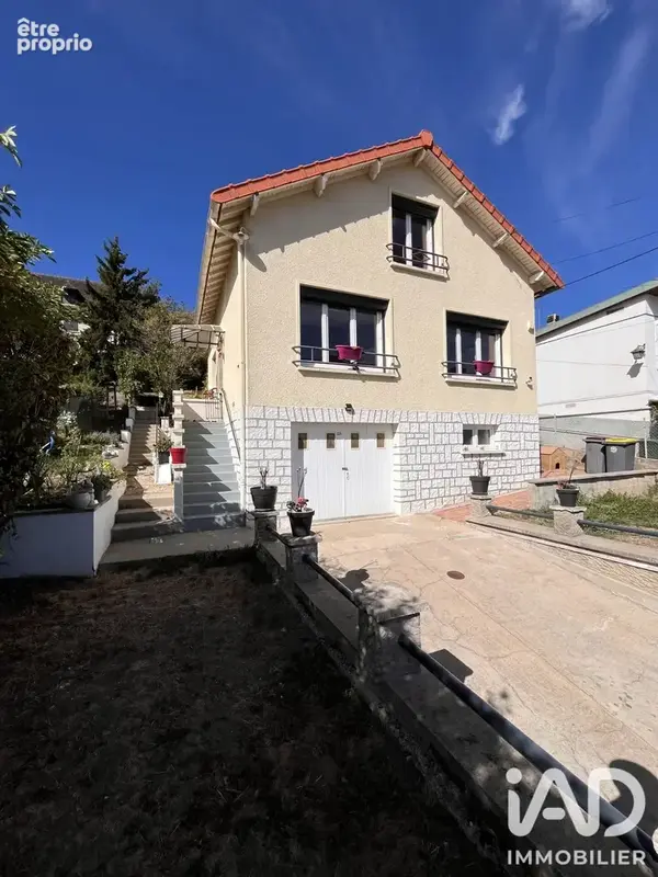 Photo 1 - Maison à LA GRANDE-PAROISSE
