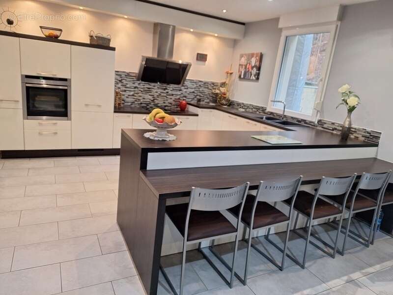 Maison à HOMBOURG-HAUT