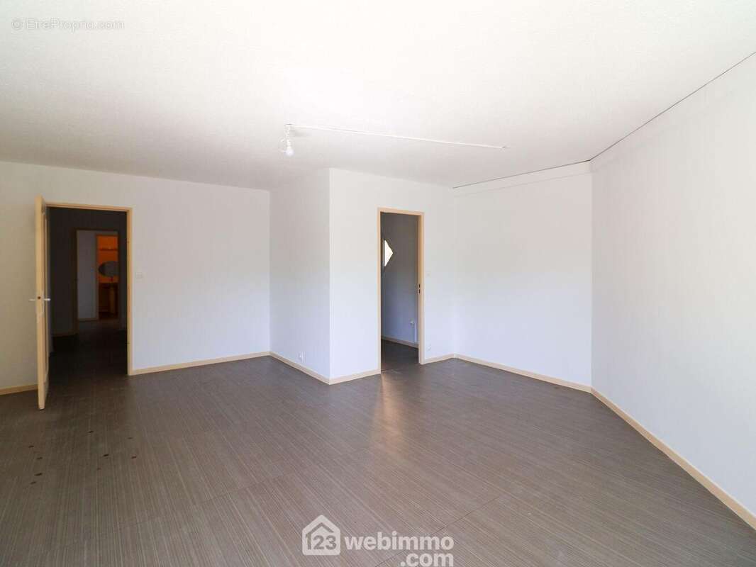 Appartement à MARSEILLE-9E