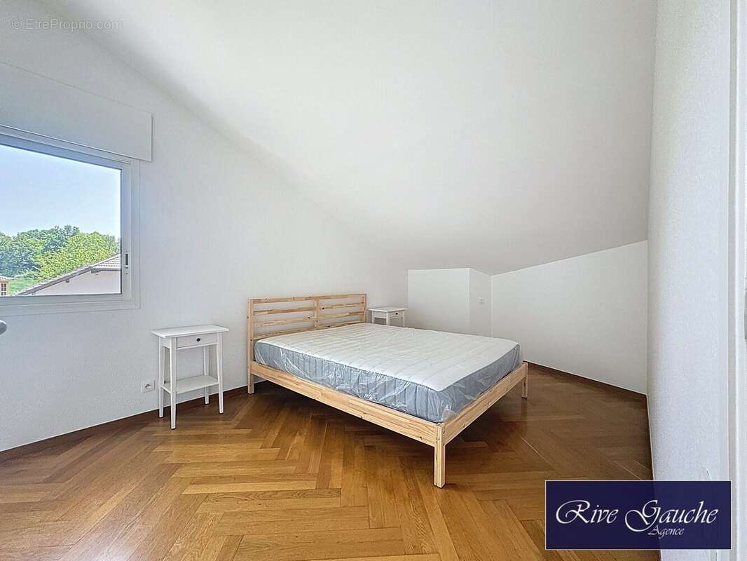 Maison à CHENS-SUR-LEMAN