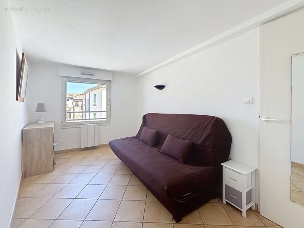 Appartement à vendre 4 pièces  (07) - Superficie 76 m2 loi Carrez - Ascenseur - photo 5
