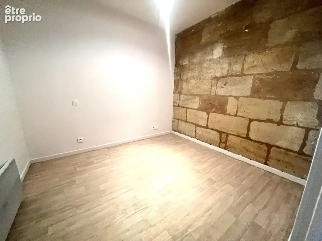 Appartement T2 avec cave et cours privative - photo 6