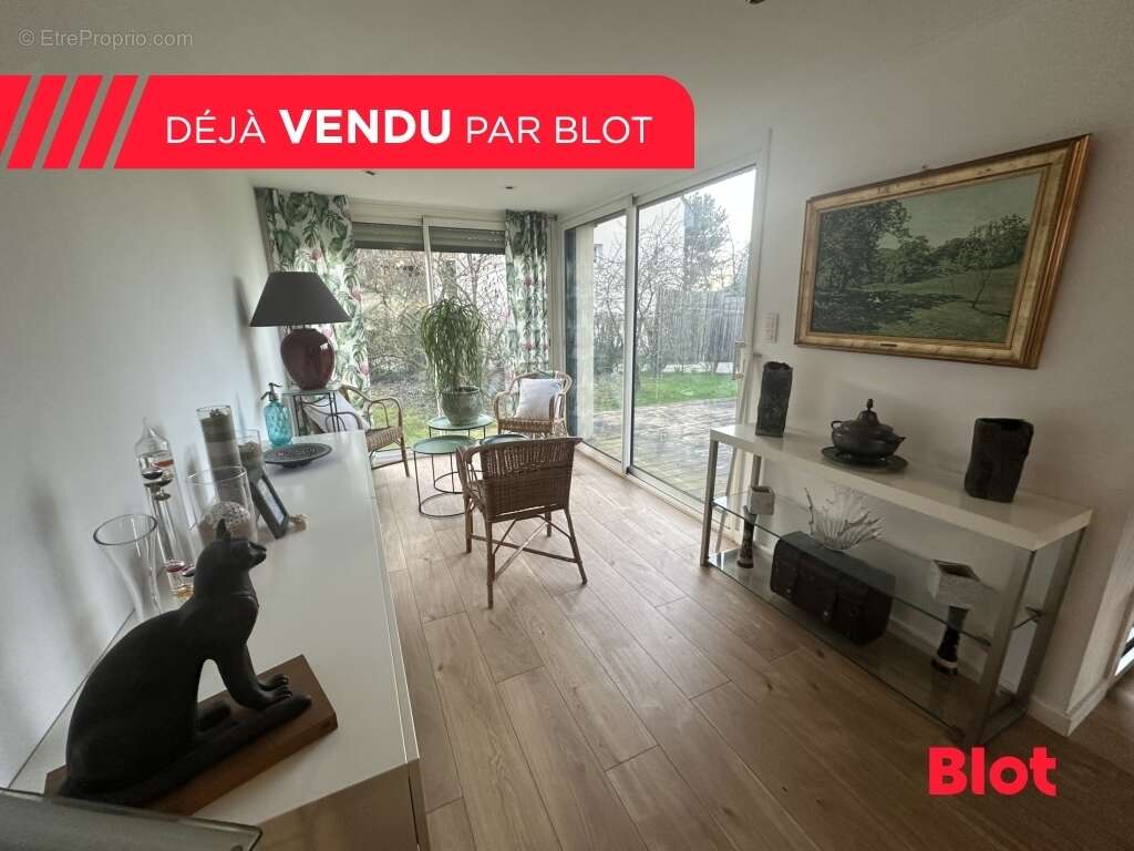 Maison à MONTFORT-SUR-MEU