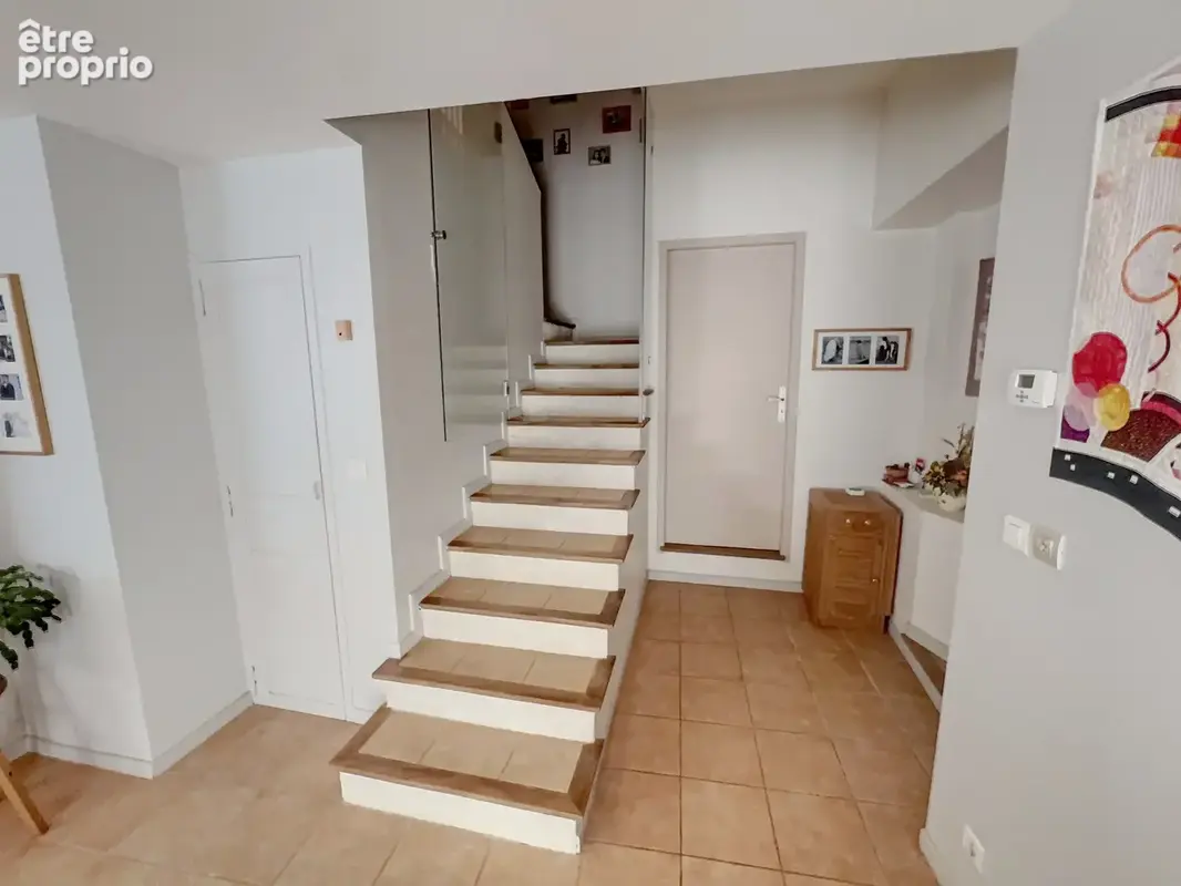 Maison T6 avec jardin et piscine à Verdalle ! - photo 14