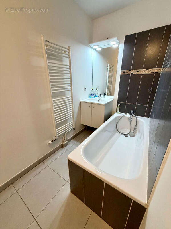 Appartement Colombes 4 pièces 76.21 m2 - photo 10