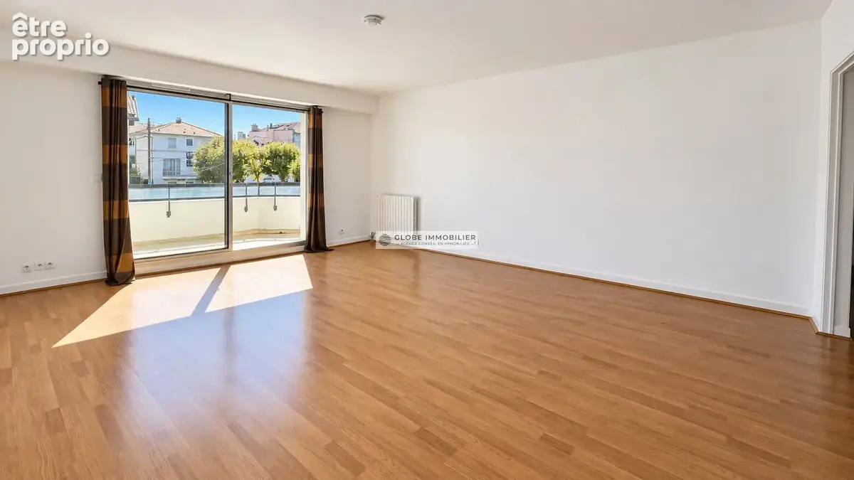 Exeptionnel biarritz beaurivage lumineux t3 traversant terrasse avec aperçu océan poss  achat garage - photo 3