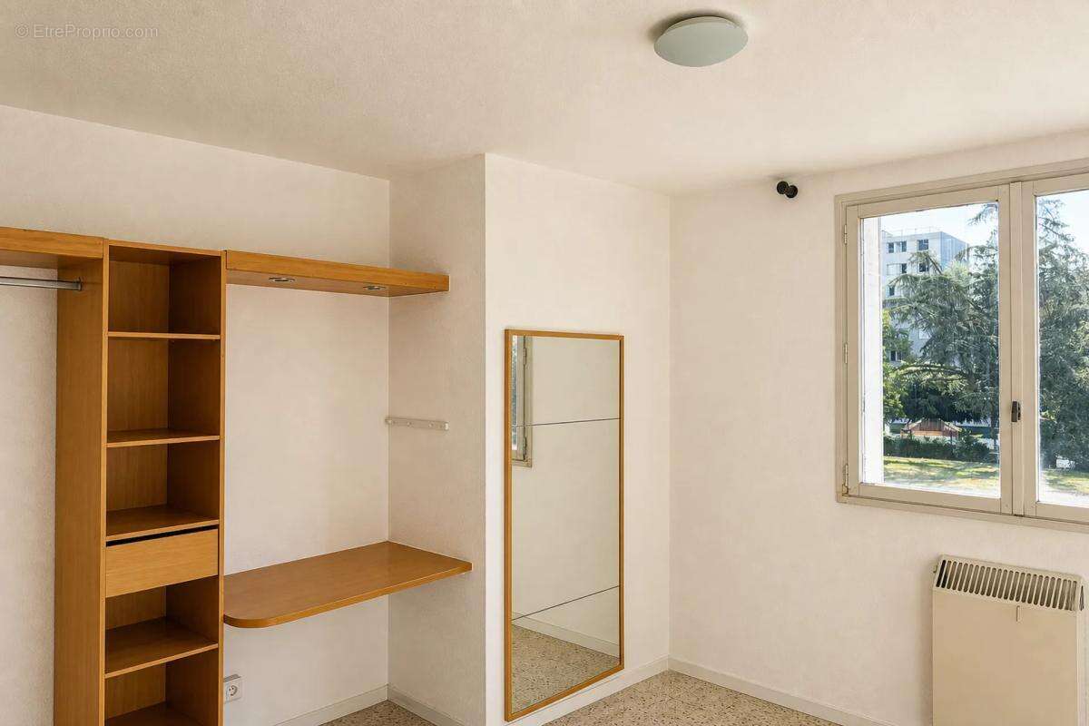 Appartement T4 de 69 m² situé à Le Pont-de-Claix - photo 6