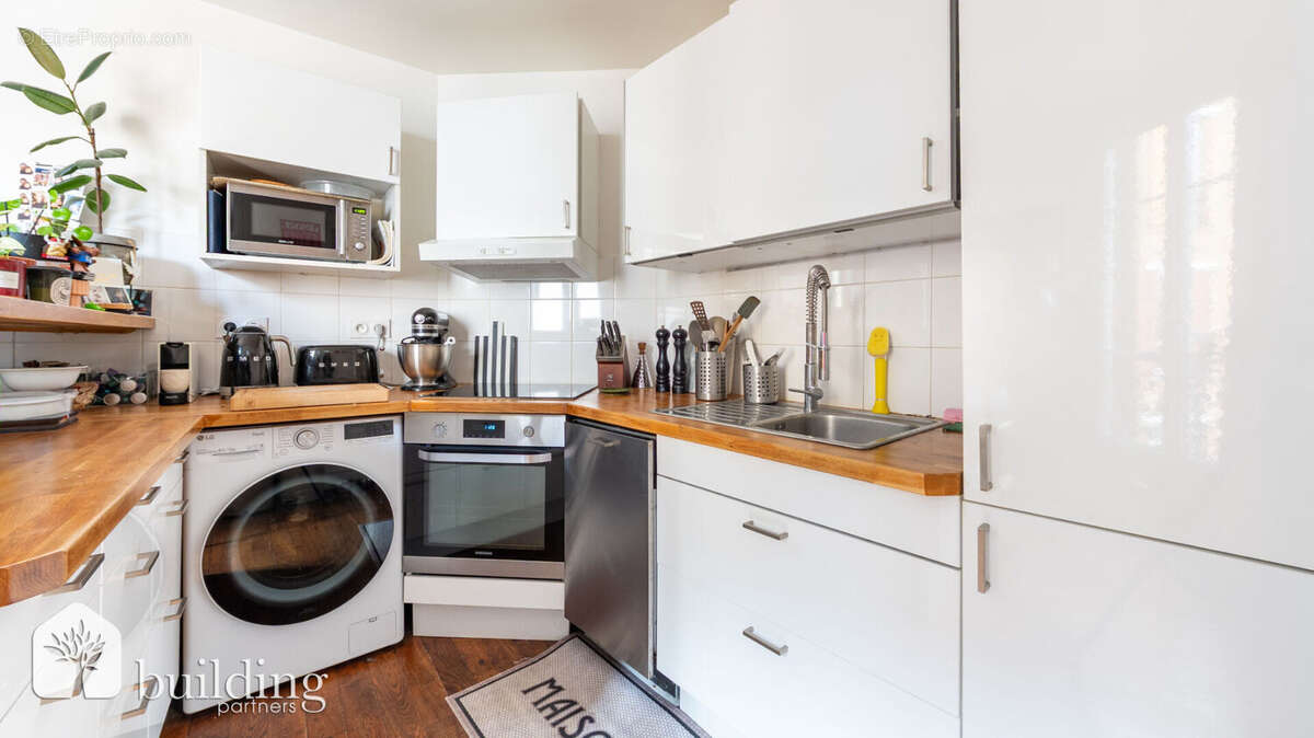 Appartement à LEVALLOIS-PERRET