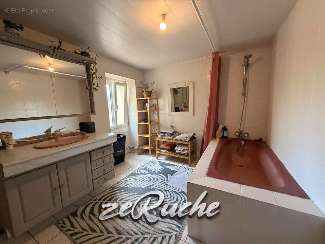 Longère 143 m² – 5 chambres – Dépendance – Terrain 843 m² – Secteur Bayeux - photo 7