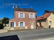 Maison à PRUNAY-LE-GILLON