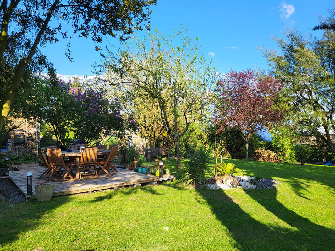 Maison à LA GREE-SAINT-LAURENT