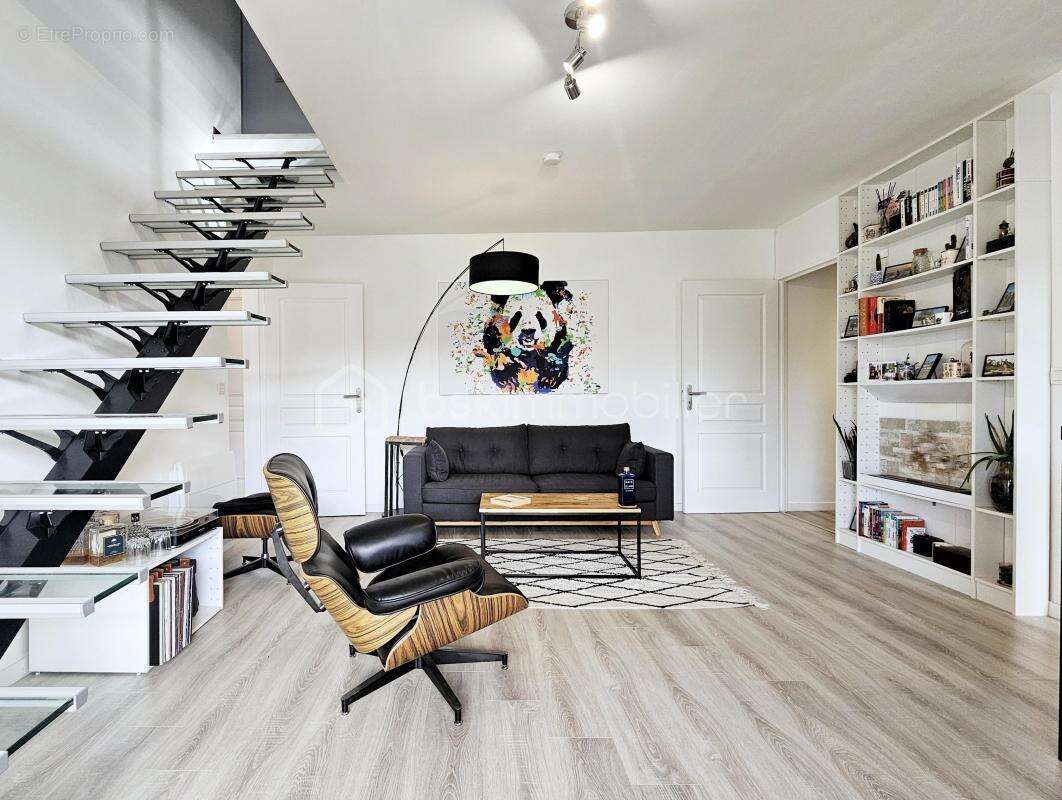 Appartement à CLAYE-SOUILLY