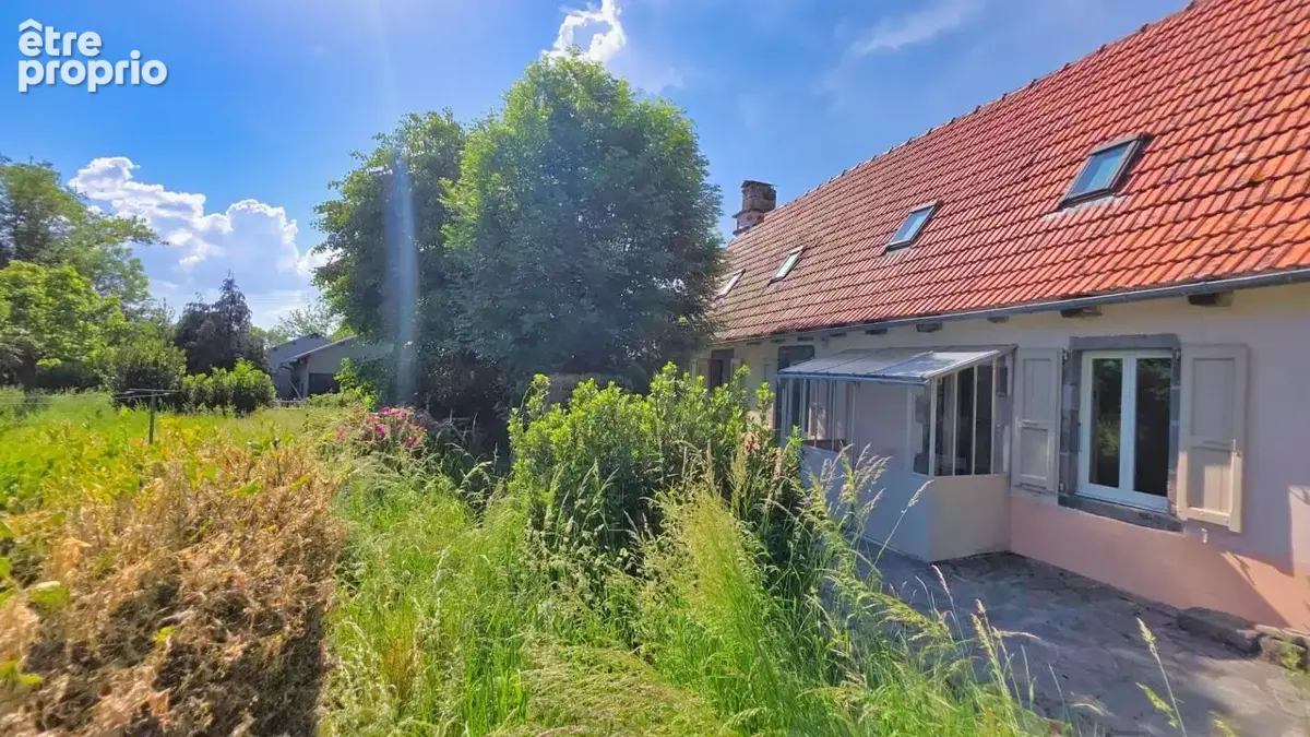 Maison 6 pièces 120 m² à vendre à Ally (15700) - photo 2