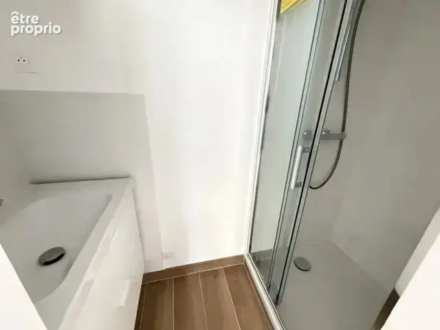 Maison de ville neuve sur trois niveaux a puteaux. avec terr - photo 10