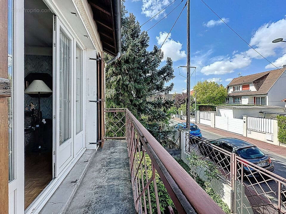 Maison à NOISY-LE-GRAND