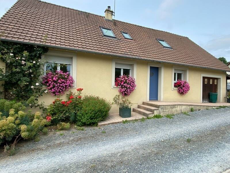 Maison à SAINT-MARTIN-AUX-CHARTRAINS