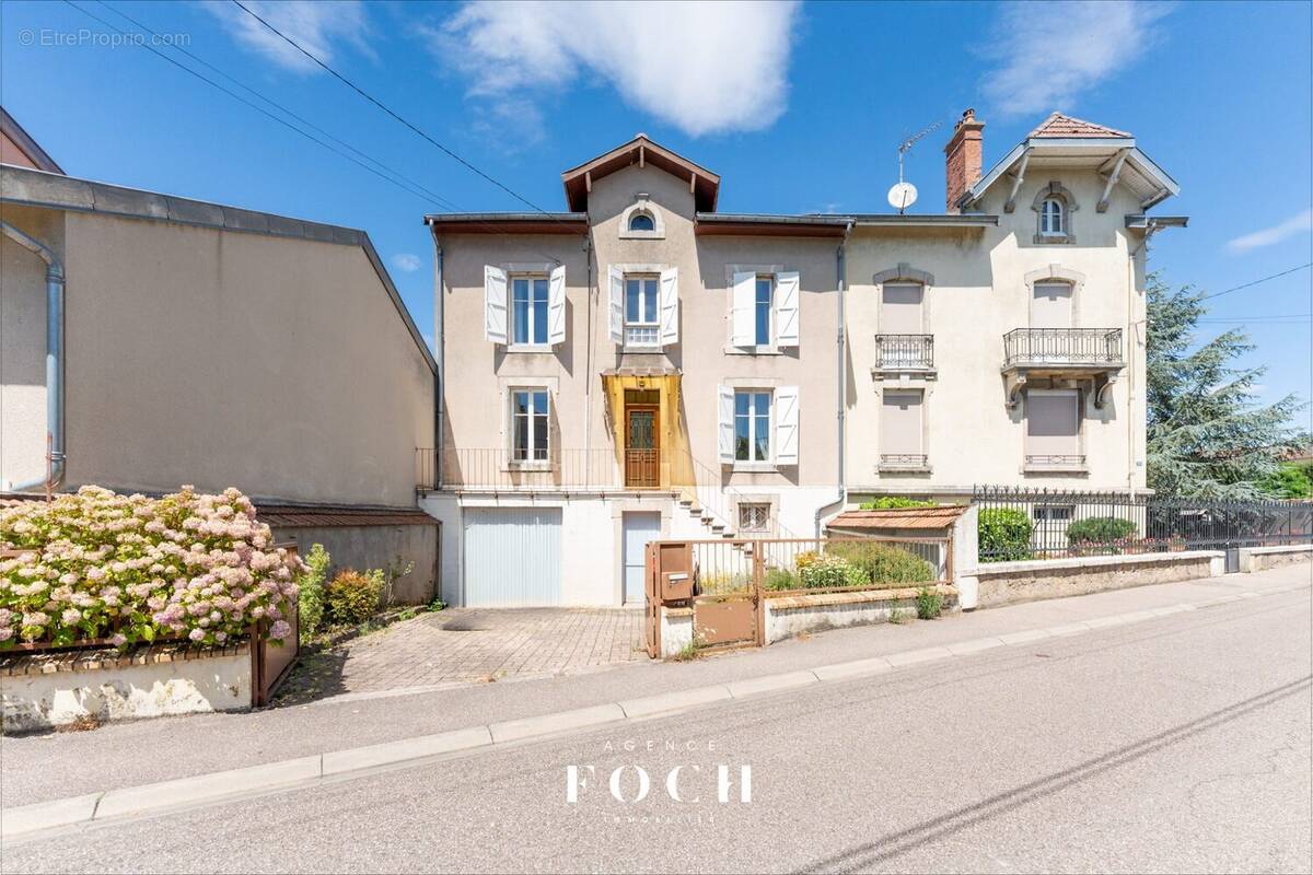 Maison à PONT-A-MOUSSON