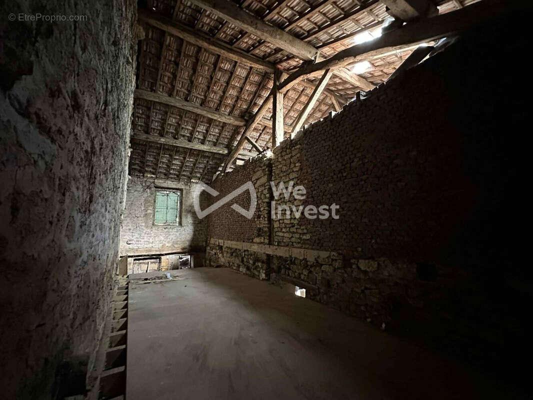 Maison à MARGUT