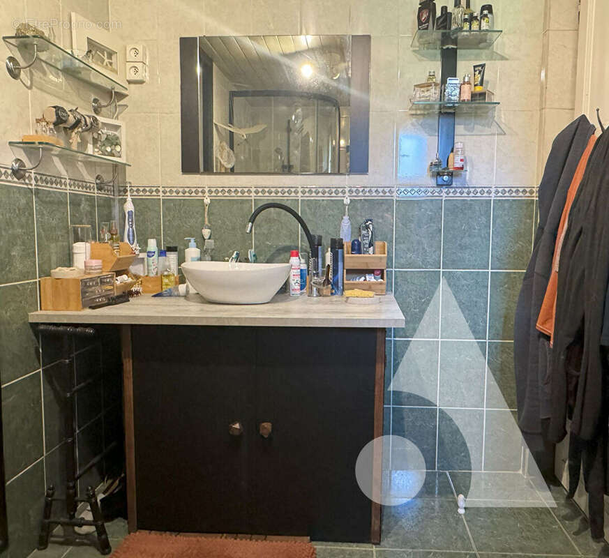 Maison à LA ROQUE-GAGEAC