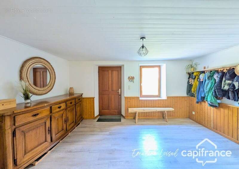 Maison en pierre rénovée avec jardin – 111 m² – Saint-Martin-en-Vercors (26420) - photo 4